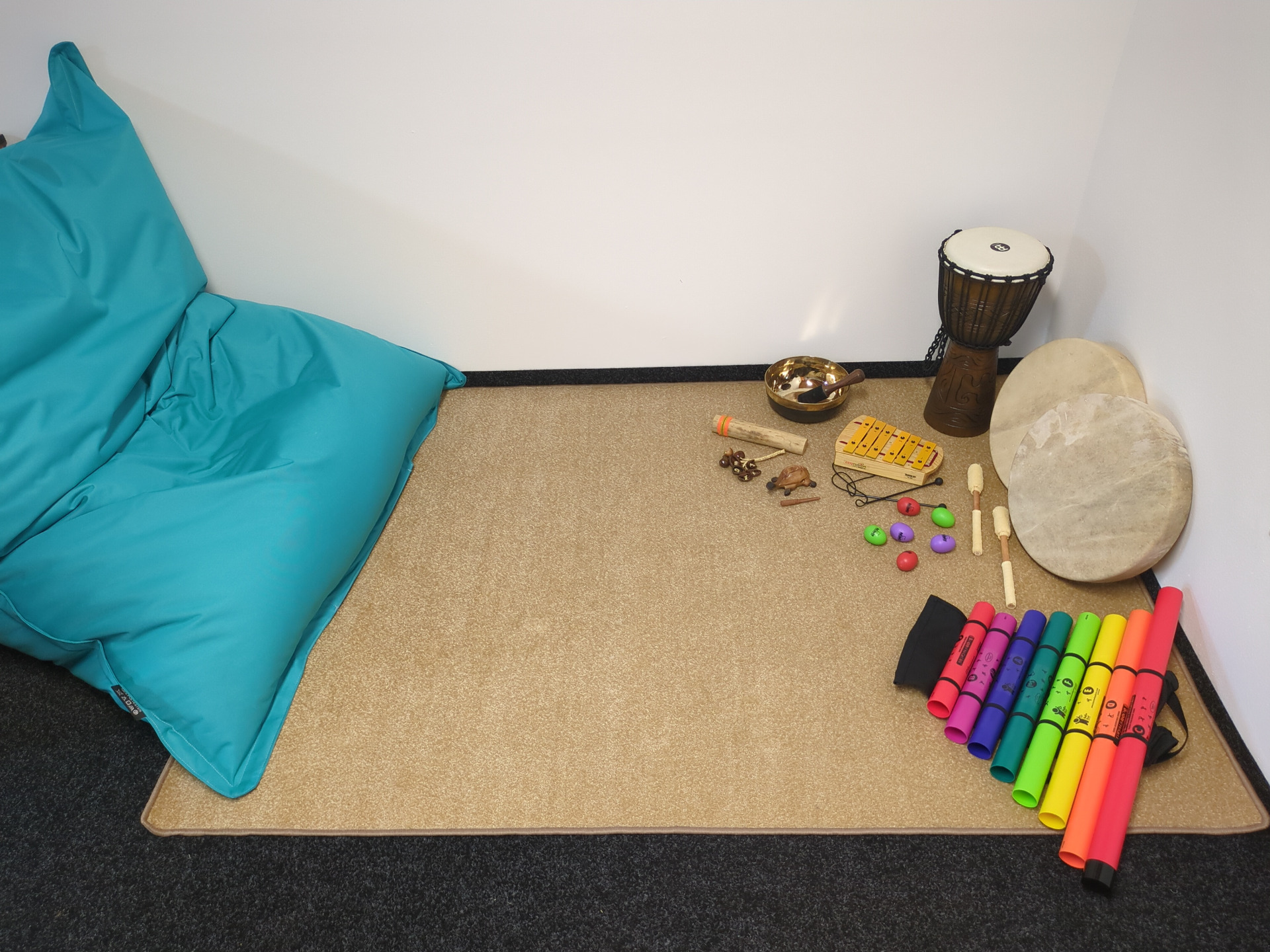 Muzikoterapeutický koutek v Krajinské 230/31, České Budějovice